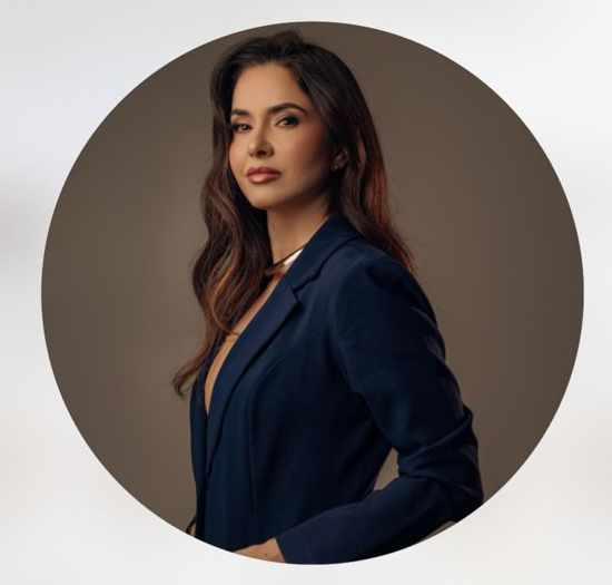 Claudia Cristine de Paula
